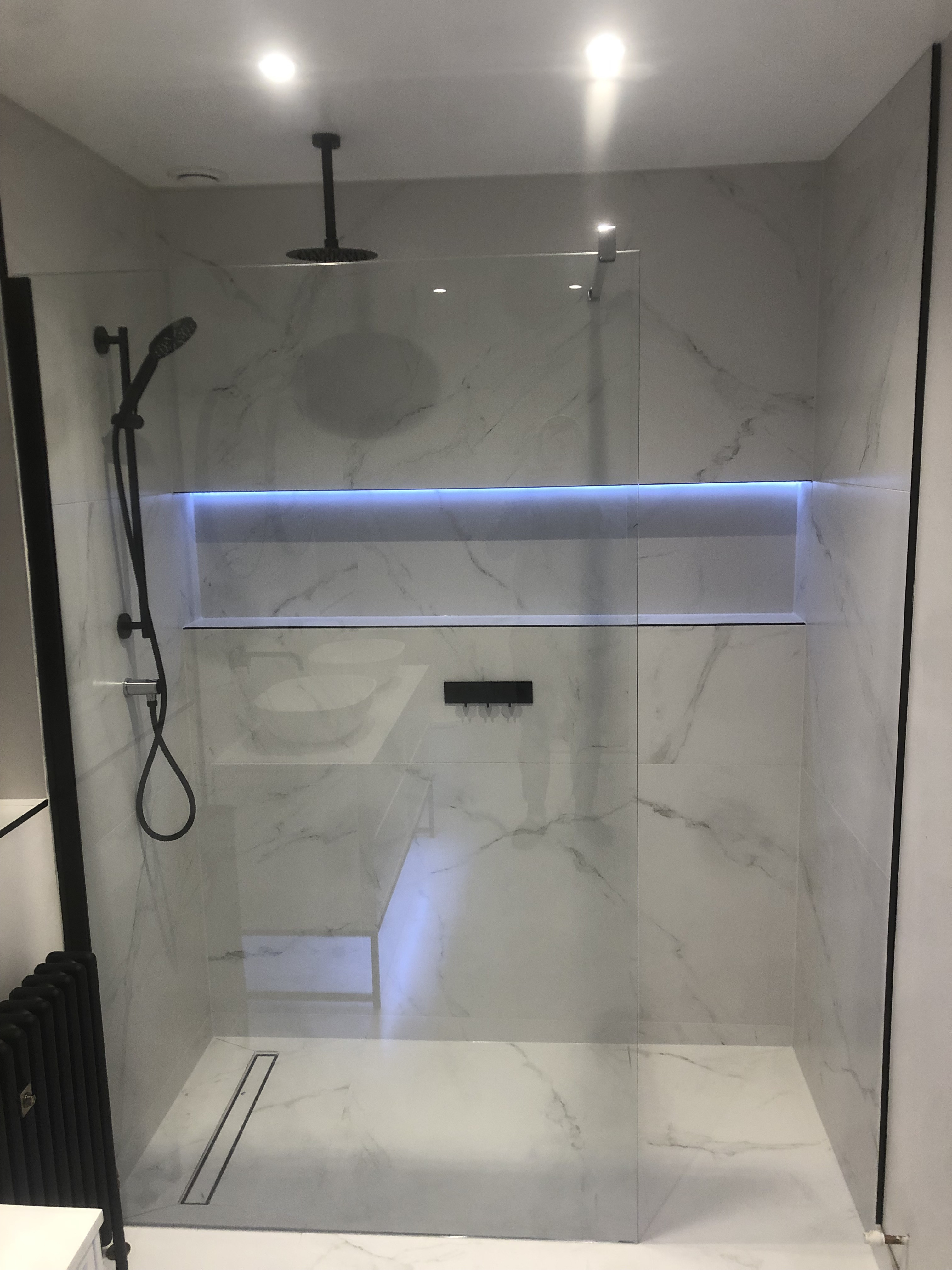Bathroom design and plumbing installation